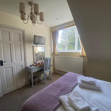 The Gateway Hotel 4*