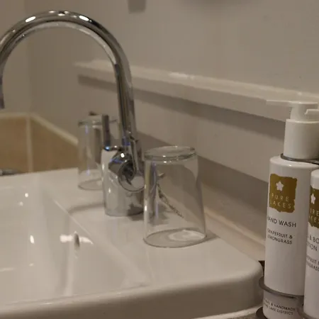 酒店 The Gateway 4*