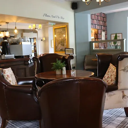 The Gateway Hotel
