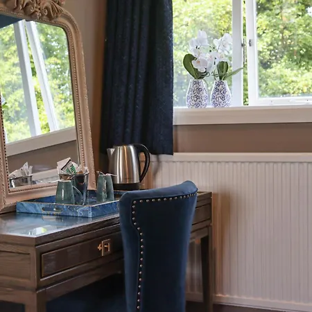 The Gateway Hotel 4*
