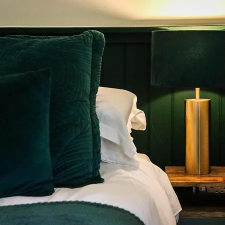 מלון The Gateway