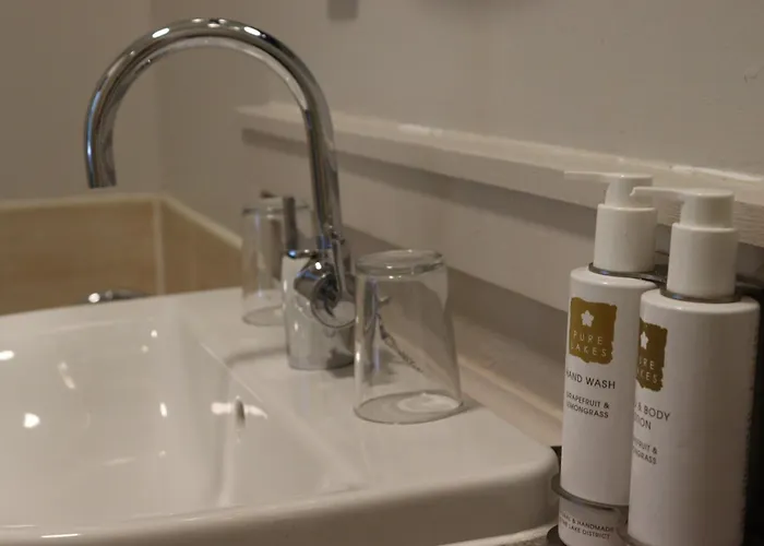 Hotel The Gateway 4*