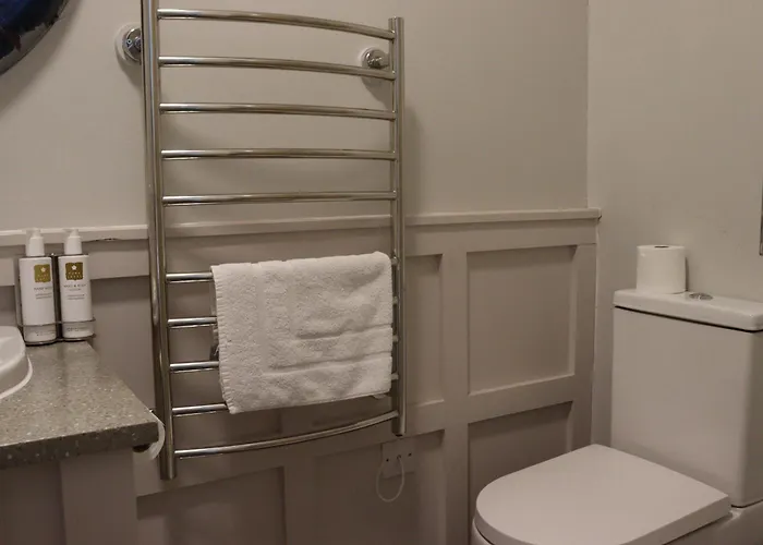 The Gateway Hotel 4*