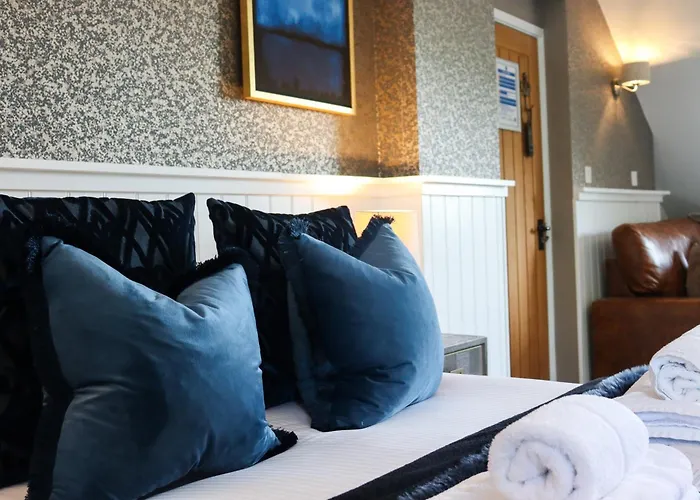 Hotel The Gateway 4*