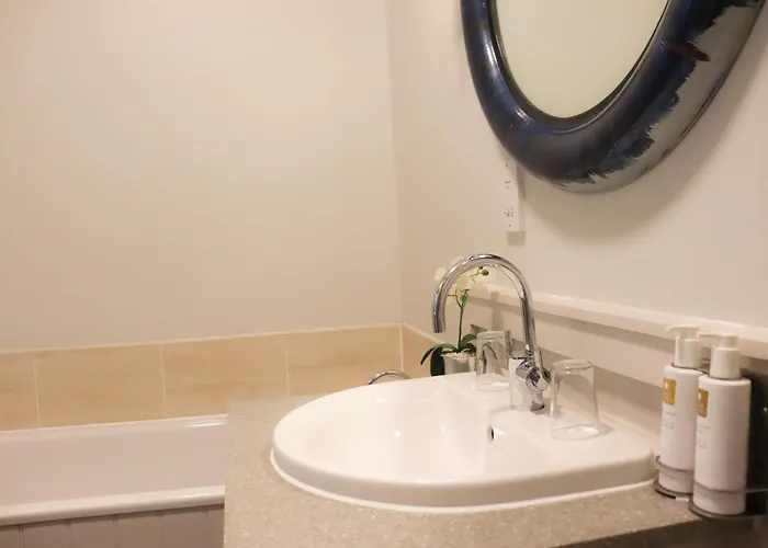 The Gateway Hotel 4*