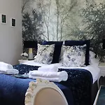 Hotel The Gateway