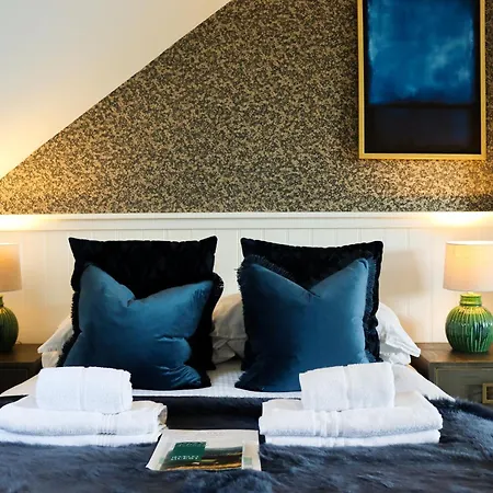 The Gateway 4*